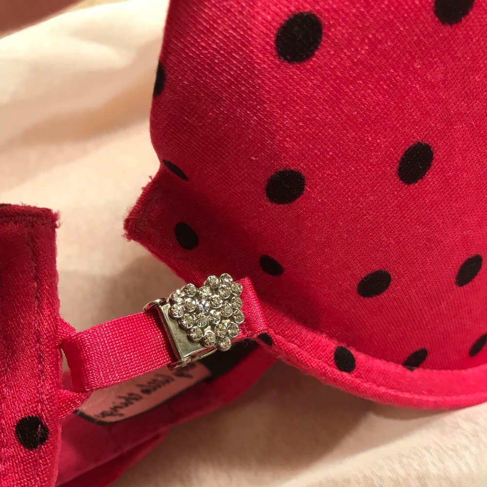 Victoria’s Secret bra in hot pink/black polka- 36D